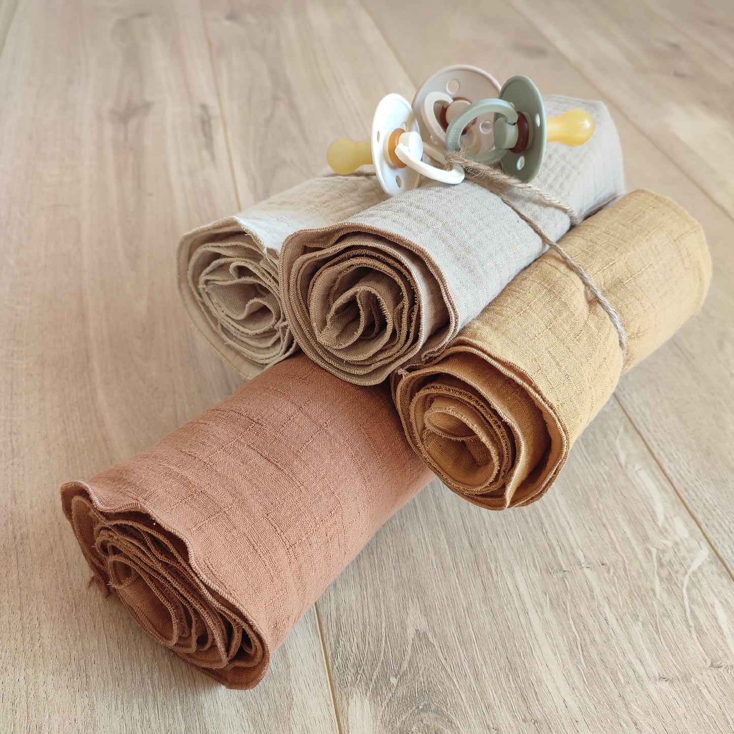 Gauze swaddle bamboo hazel