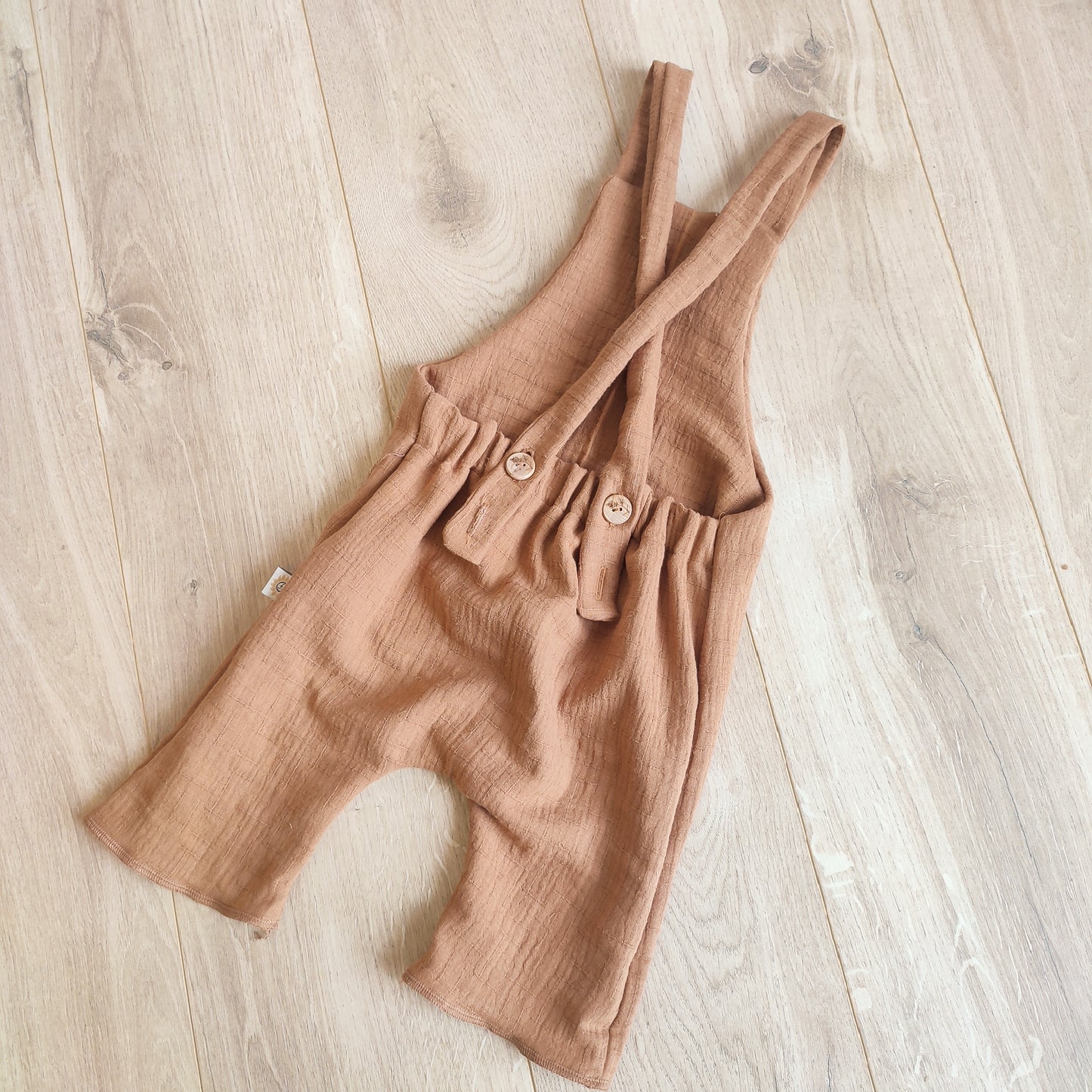 Salopette gauze hazelnoot