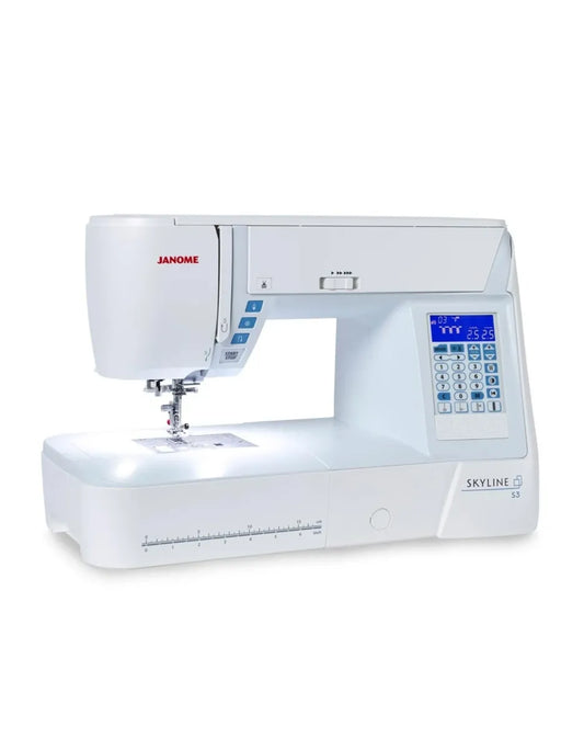 Janome Skyline S3