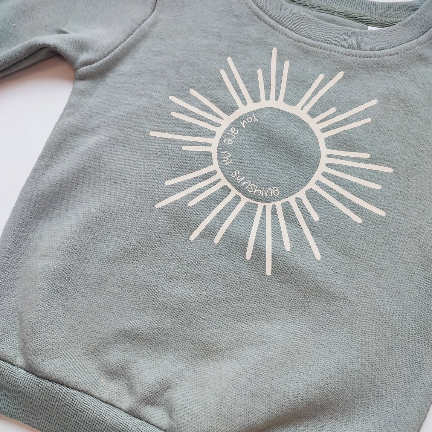 Sweater "you are my sunshine" sage