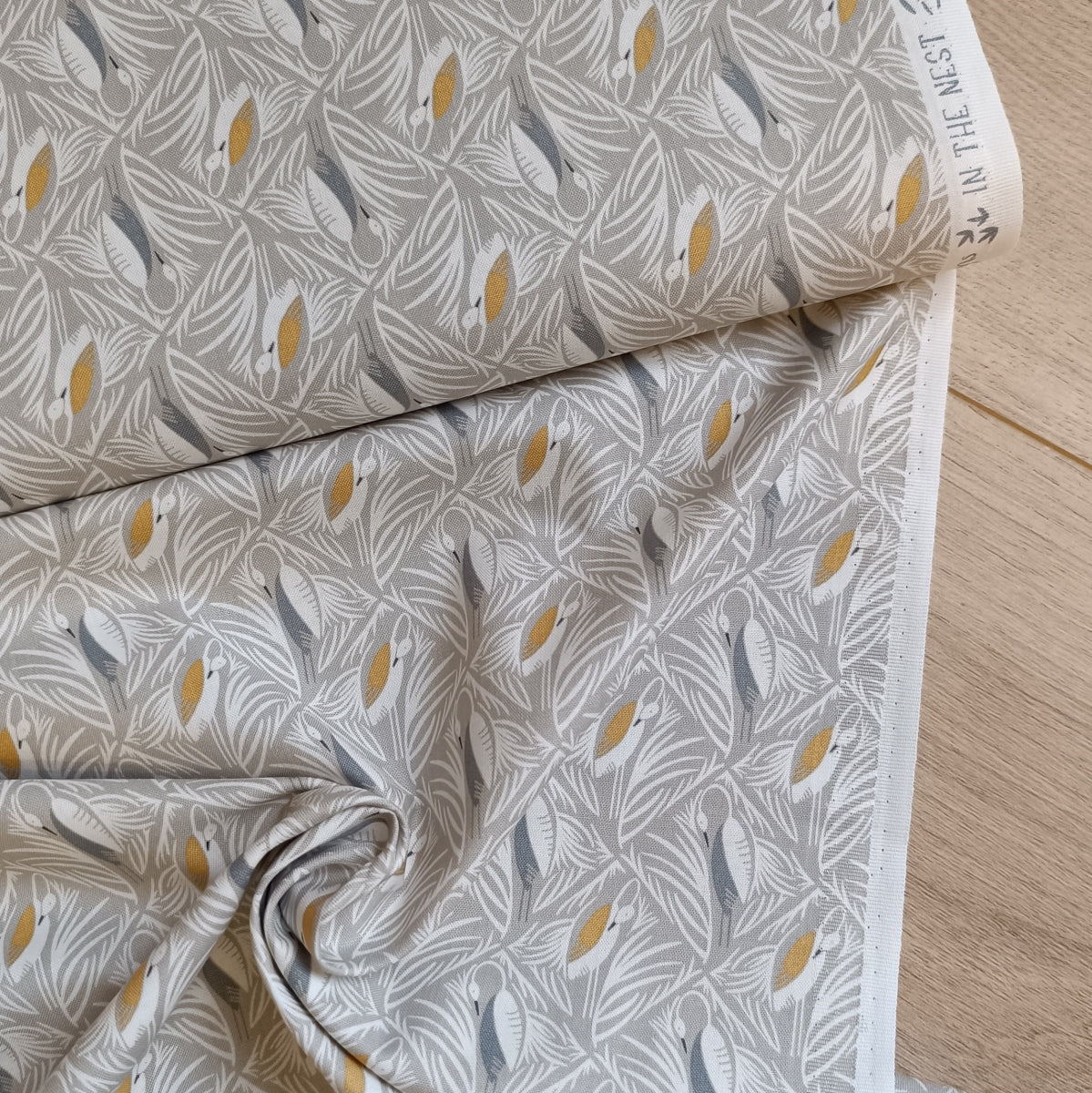 Pondlif/In the Nest - Foggy Morning Fabric