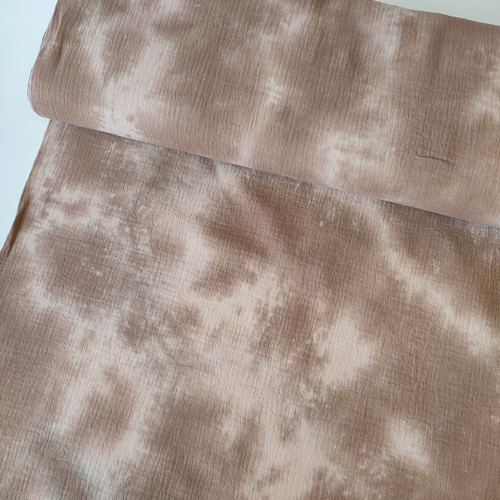 Double gauze tie dye taupe