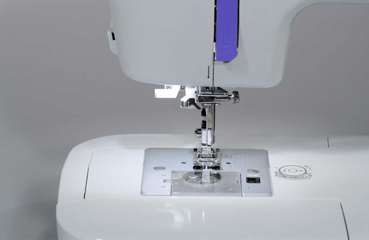 Juki HZL-E57 (mechanisch)