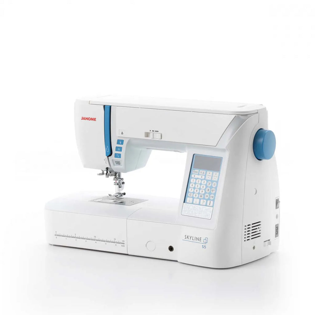 Janome Skyline S5