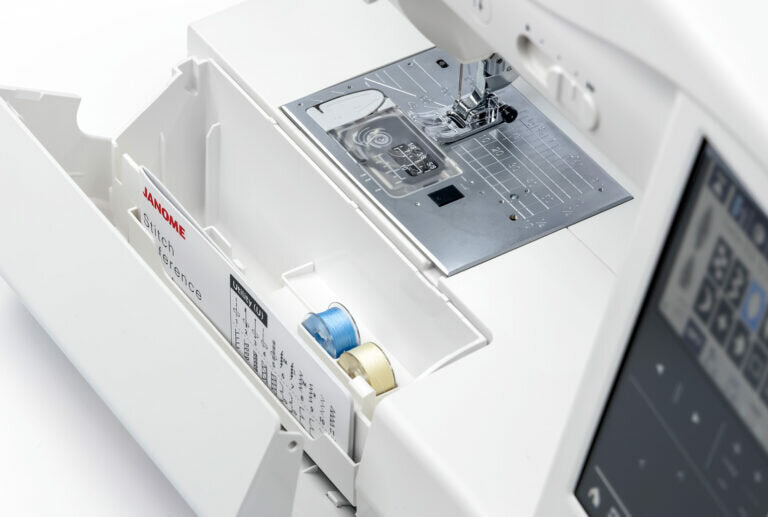 Janome MC1000