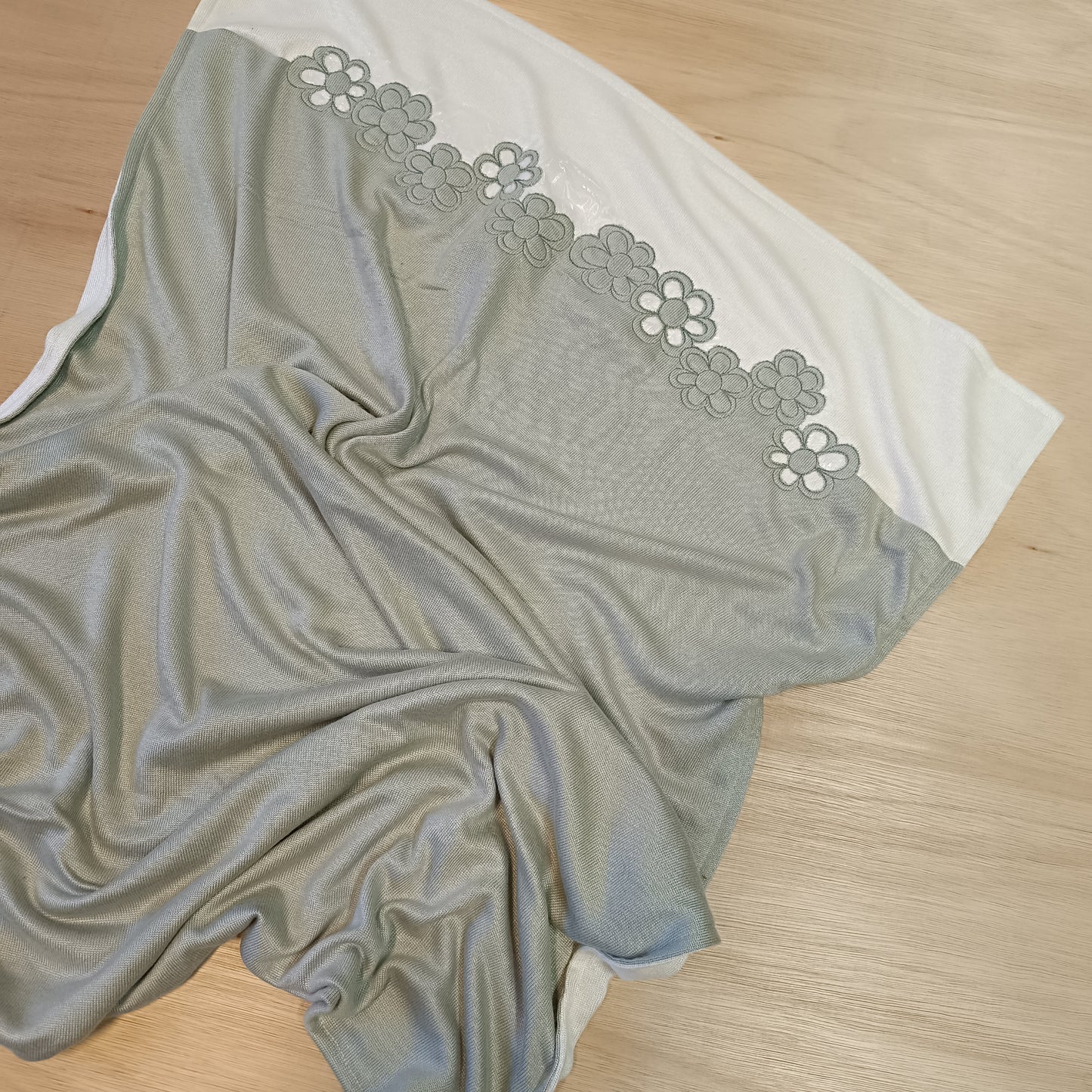 Workschop borduren dekentje met motiefrand en naam 09/12