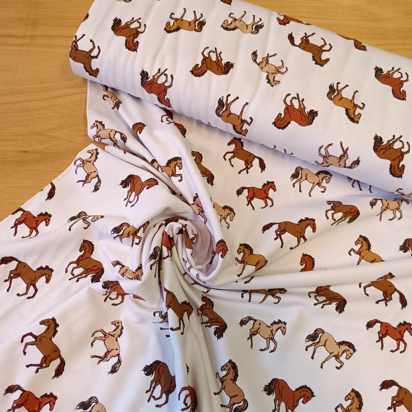 French terry paarden