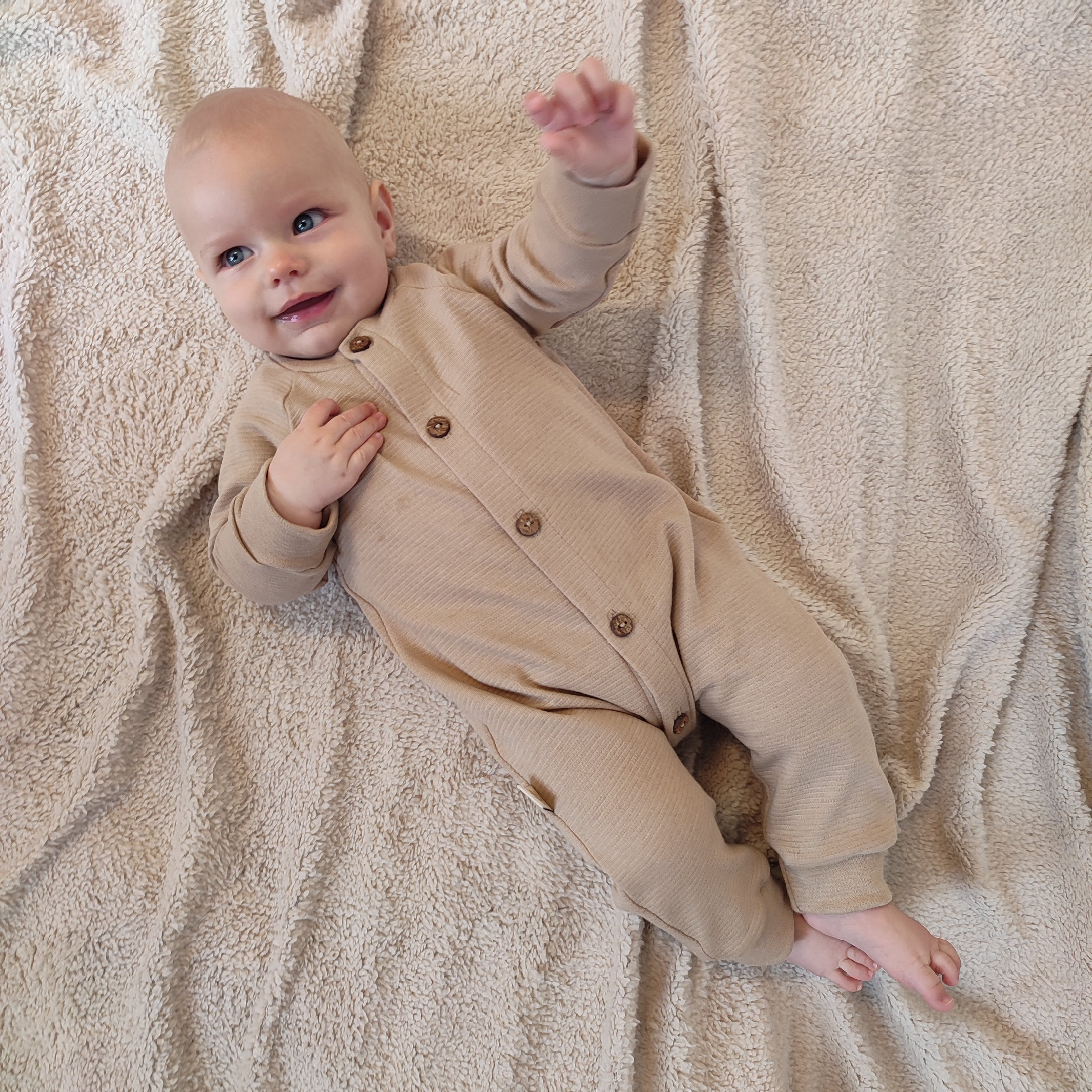 organic woolen ottoman dune