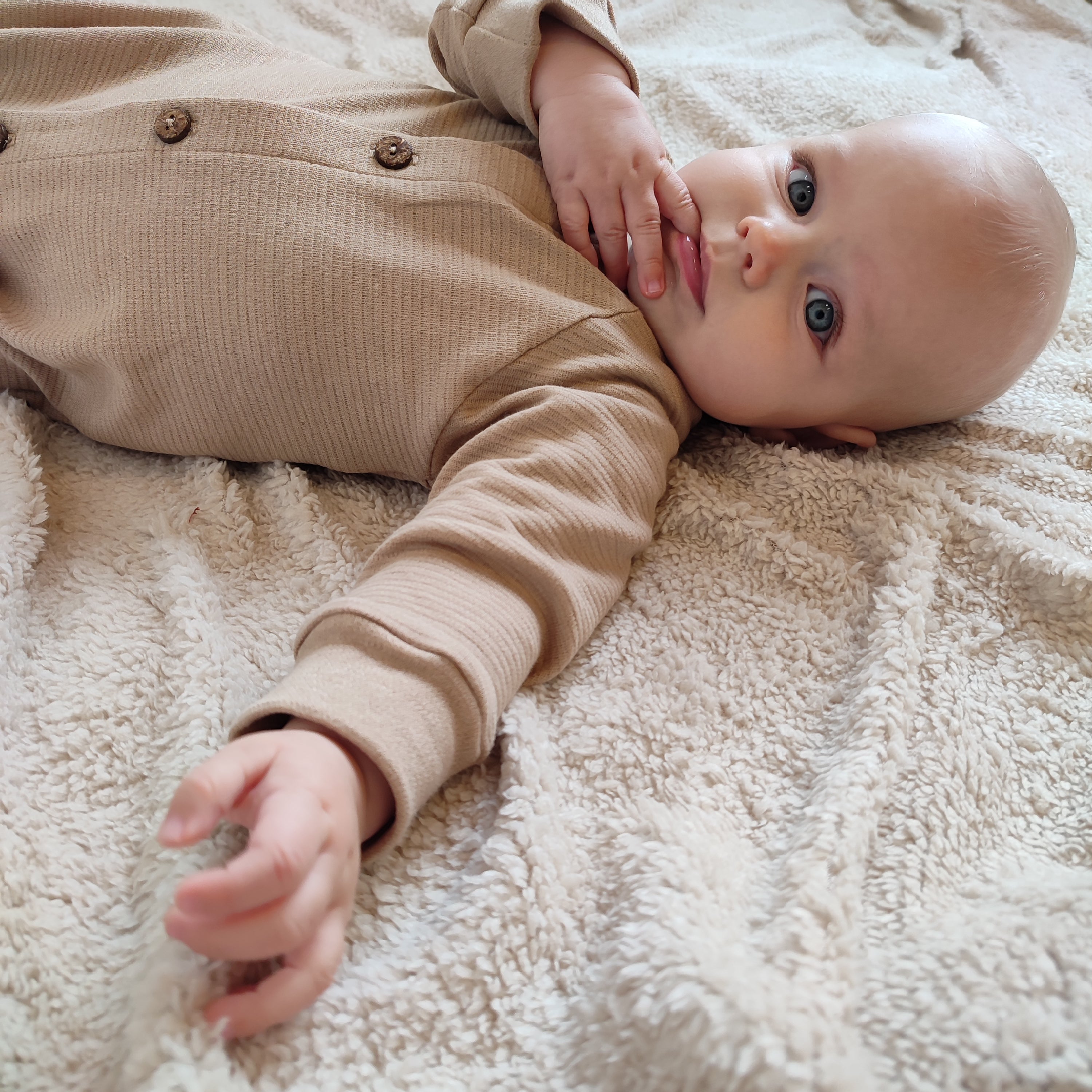 organic woolen ottoman dune