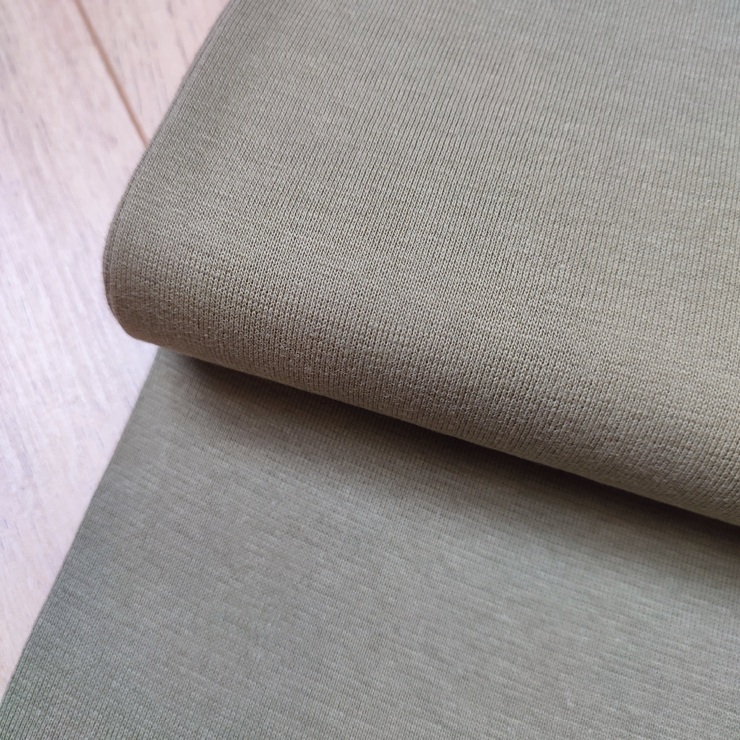 Boordstof olijfgroen