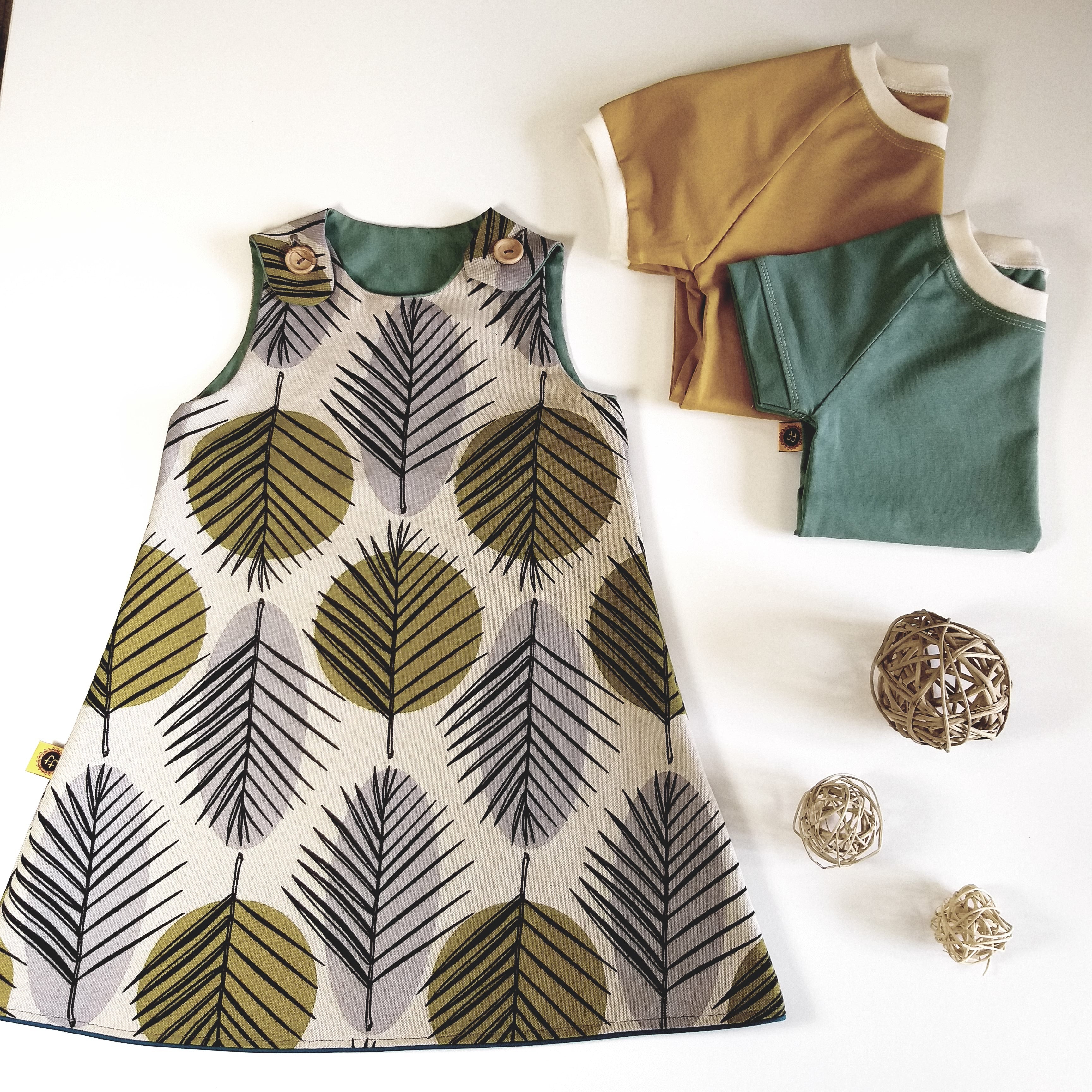 Top met knoopjes boompjes grijs